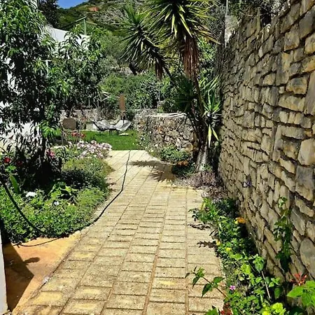 Studio Artik Retreat 4 *